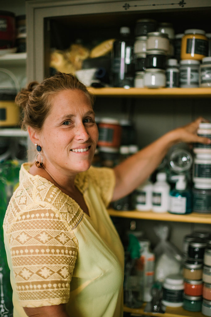 Delphine Grigné, photographe en Sarthe, séance photos portrait artisans Lucie de l'atelier Lu-Cie-Ol