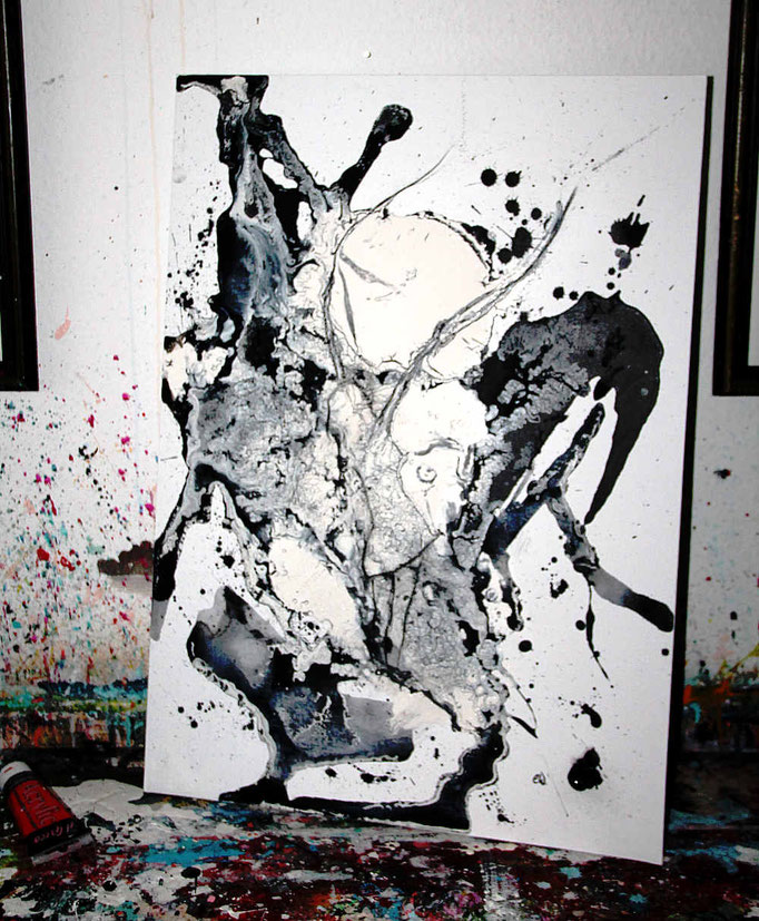 atelier -gemalt in schwarz weiß