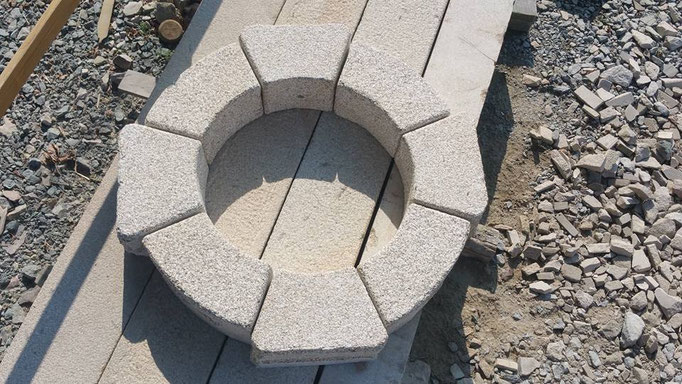 oeil de boeuf granit