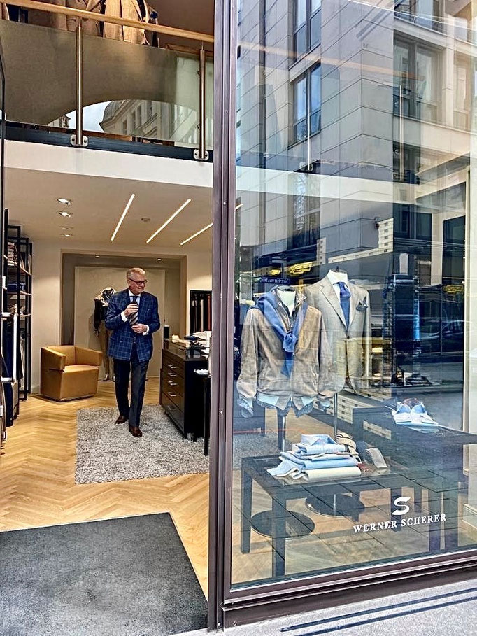 Herrenausstatter WERNER SCHERER | Laden "Am Kosttor" im Jahr 2025 - Innenansicht
