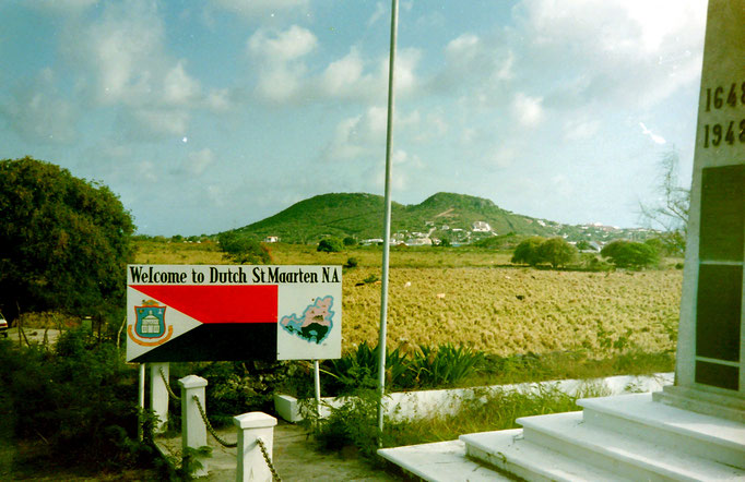 Sint Maarten/ Saint Martine