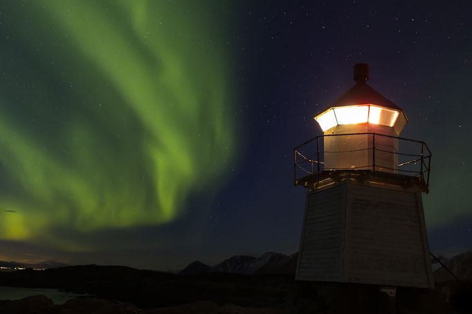 Dancing lights at Laukvik lighthouse