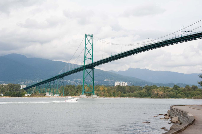 Vancouver Lions Gate Bridge