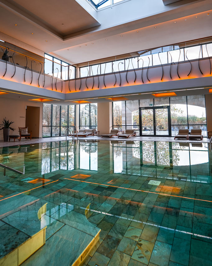 Einzigartige Hotel Tipps für euren Städtetrip oder Wellnessurlaub in Baden-Württemberg gesucht? Hier findet ihr drei Hotels in Baden-Württemberg mit Pool für euren Wellnessurlaub. Luxushotels in Süddeutschland. 