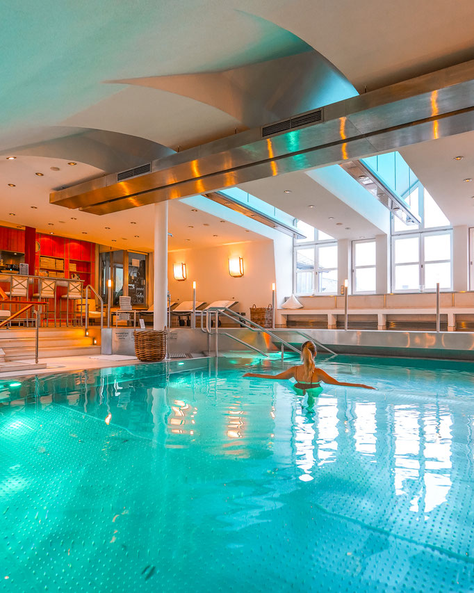 Einzigartige Hotel Tipps für euren Städtetrip oder Wellnessurlaub in Baden-Württemberg gesucht? Hier findet ihr drei Hotels in Baden-Württemberg mit Pool für euren Wellnessurlaub. Luxushotels in Süddeutschland. 