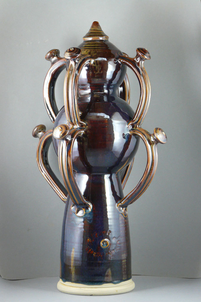 épis de faîtage huit anses, deux sphères, h 55 cm