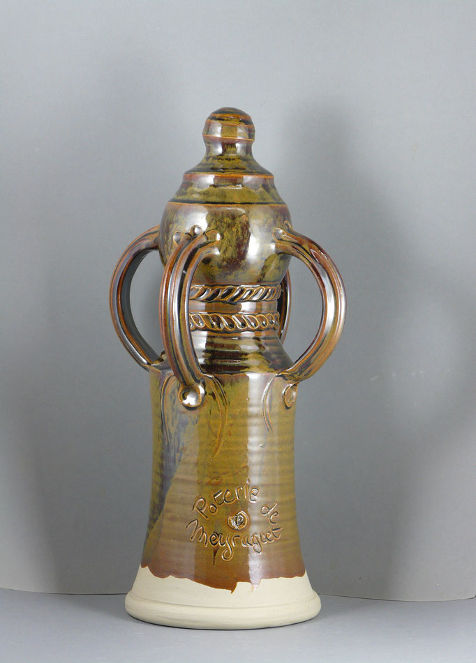 épis de faîtage type bouteille ansée, h 42cm