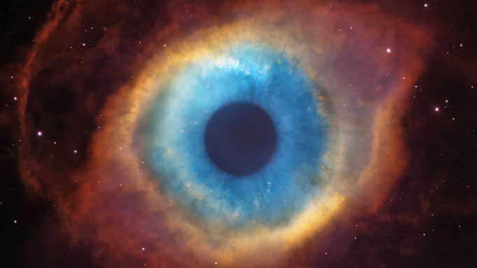 Helixsternnebel-Es sieht aus wie ein Auge