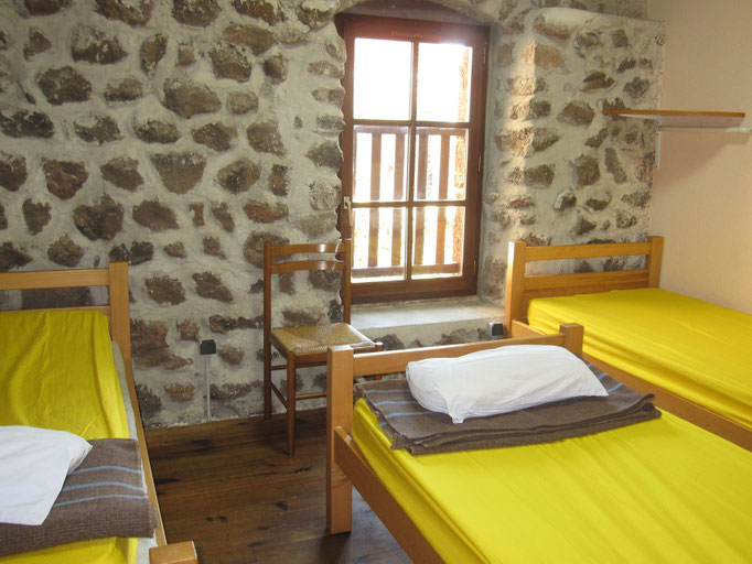 Chambre "Blaise Pascal" pour 3 personnes à l'étage.