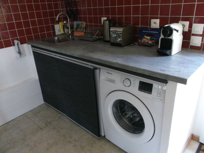 lave-linge (avec sur demande, dosettes lessive offerte)