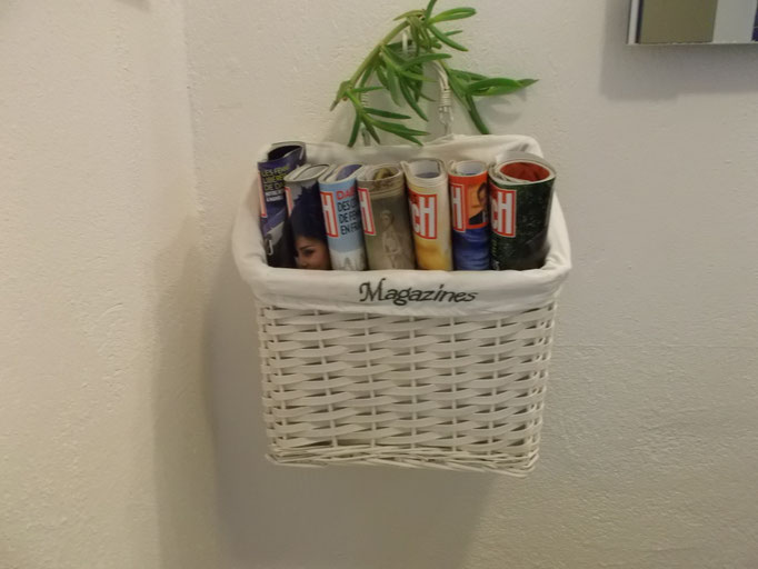 magazines en libre service...
