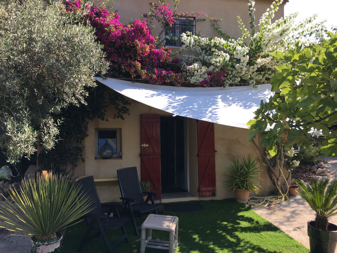 terrasse les Bougainvilliers