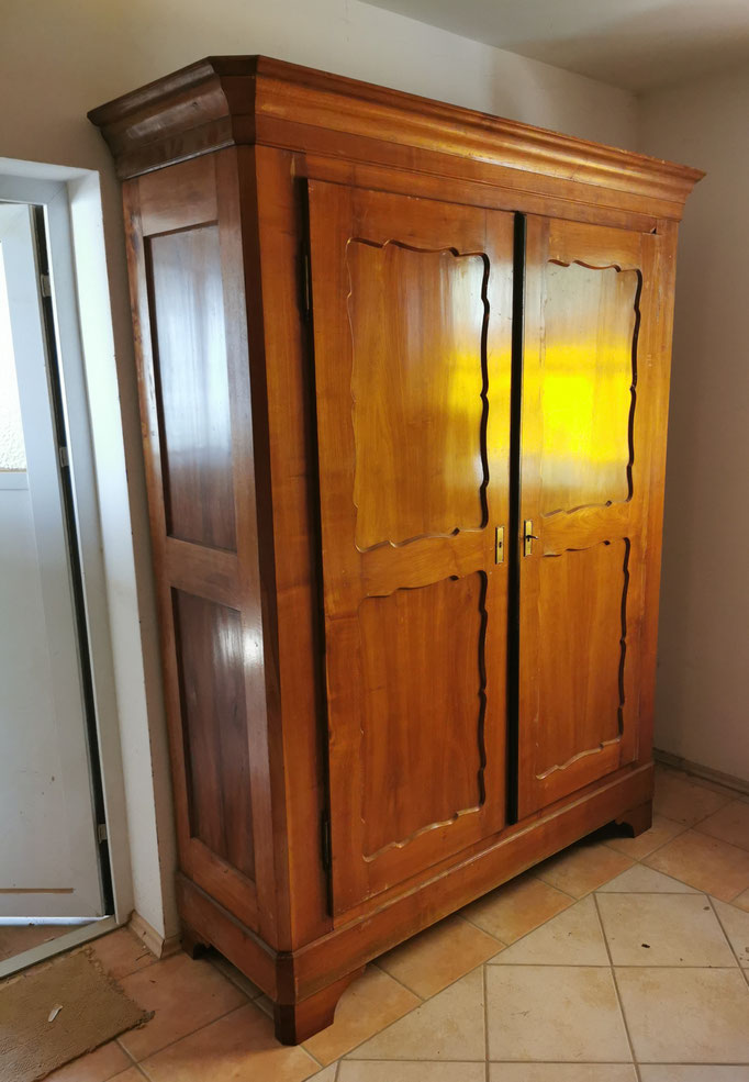 Schrank Kirschbaum  biedermeier zerlegbar 2400€