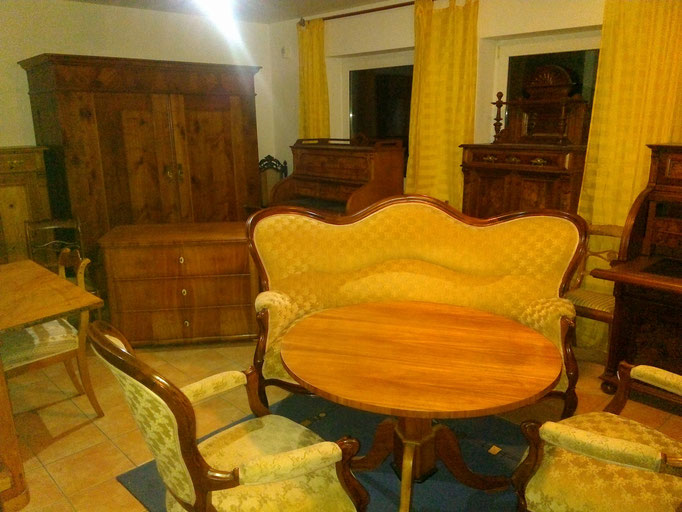 Sofa und 2 Sessel Louis Phillipeum 1870  1200€