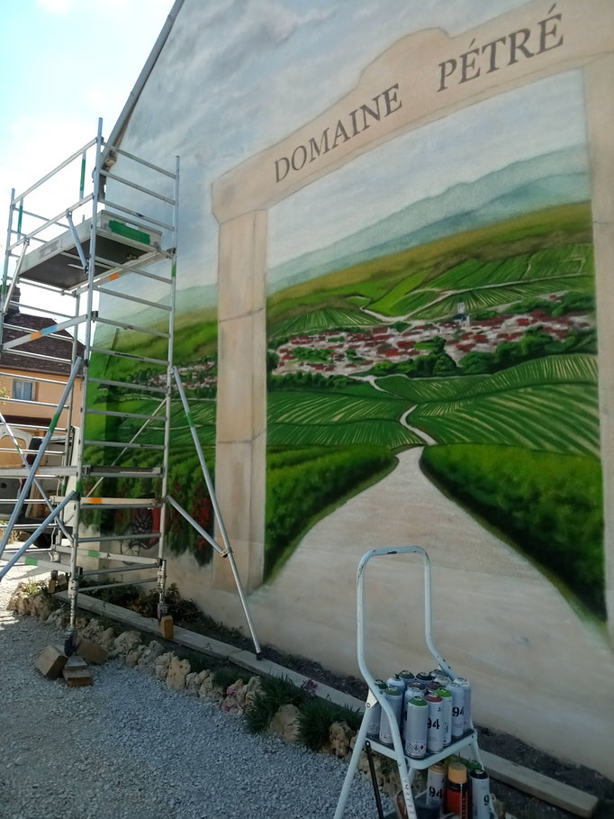 photo d'une fresque murale extérieur, Essoyes, Coron