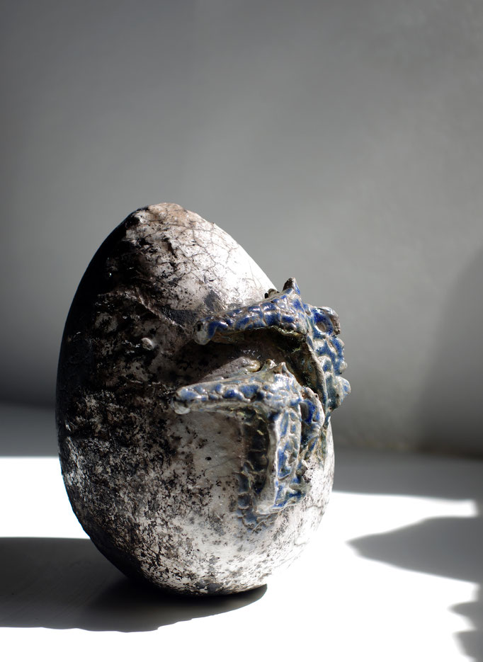 Uovo I_12x12x18 cm_Tecnica Raku