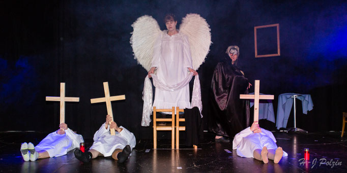 Was ist denn bloß in Widdau los?  Theater Kunterbunt 2015