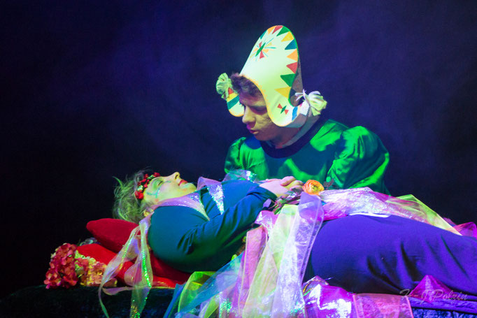Konzen sehen und sterben Theater Kunterbunt 2016