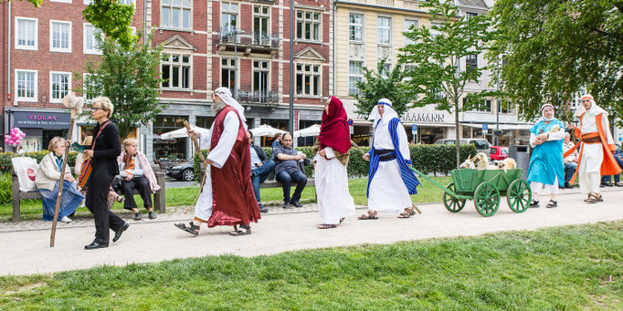 Sarah&Abraham  Straßentheater Aachen 2014