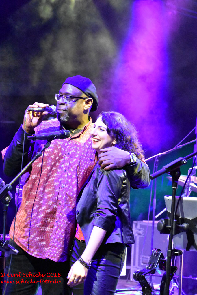 Troubleshooters - Wintertollwood 2016