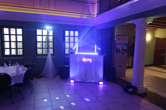  Hochzeits DJ Tim Fayne | Römische Villa Borg | Hochzeit Location Saarland 