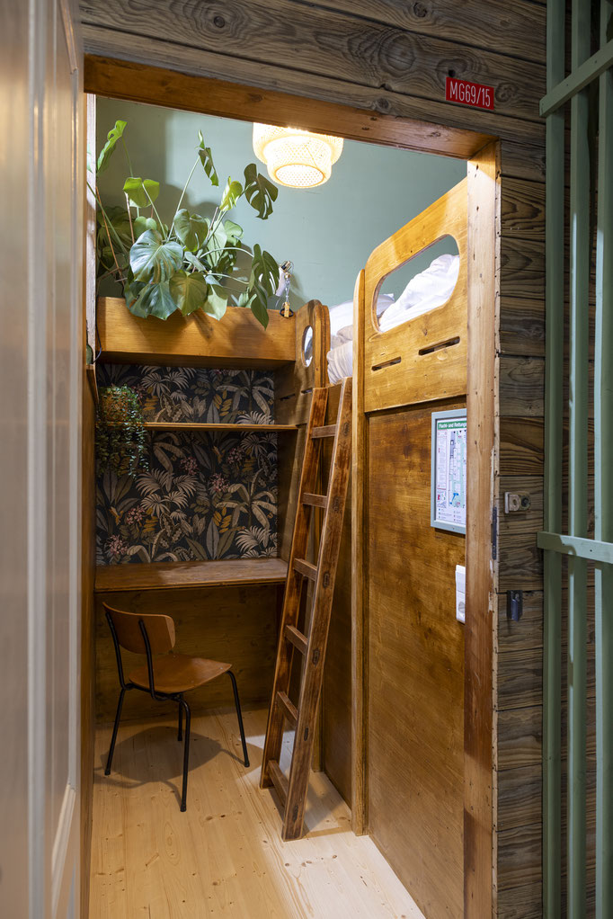 Blick ins Halbe Haus “Botanical”