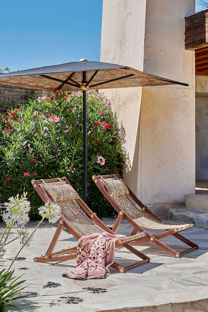 Capoverde deck chair designed by Luca Tornaghi for Roberto Cavalli Home, folding solid wood outdoor lounge chair with adjustable reclining structure and animalier textile