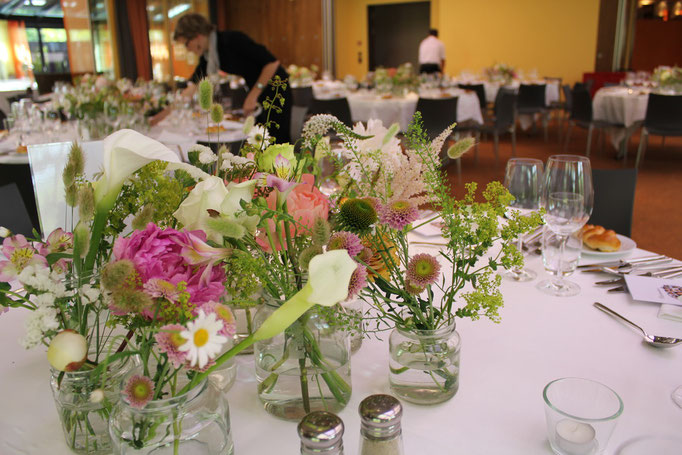 Tischdekoration Hochzeit  |  Hotel Seerose Meisterschwanden