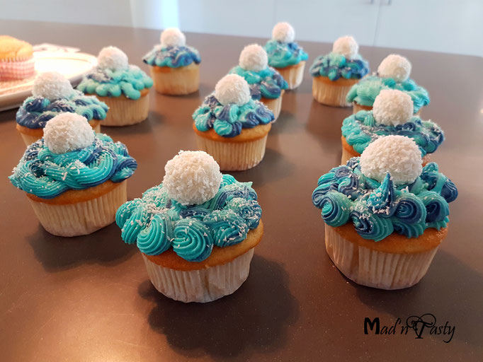 2018 - Pearls of the Ocean (Raffaello Cupcakes)