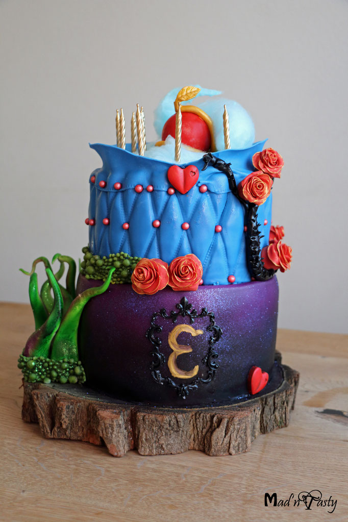 2022 - Good'n'Evil (Descendants-Torte)