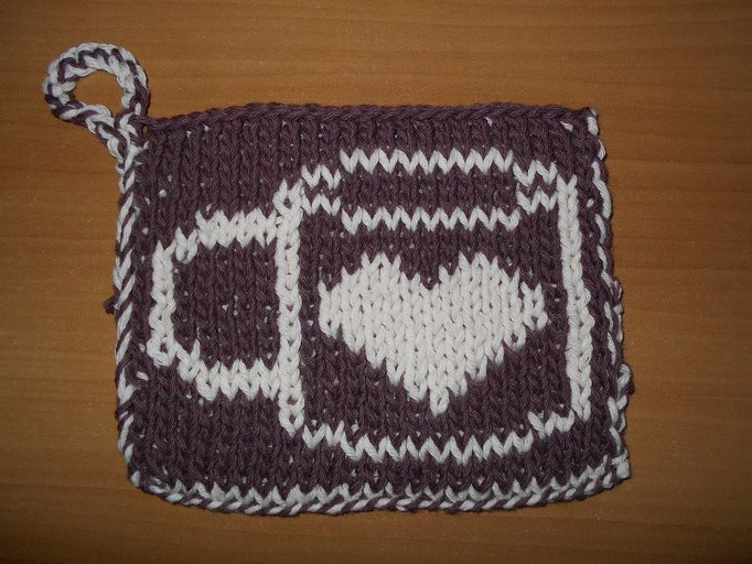 Double Knitting Love Cup