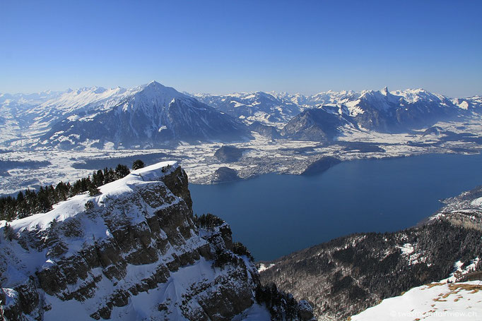 Niederhorn Blick Richtung Thunersee, Thun 