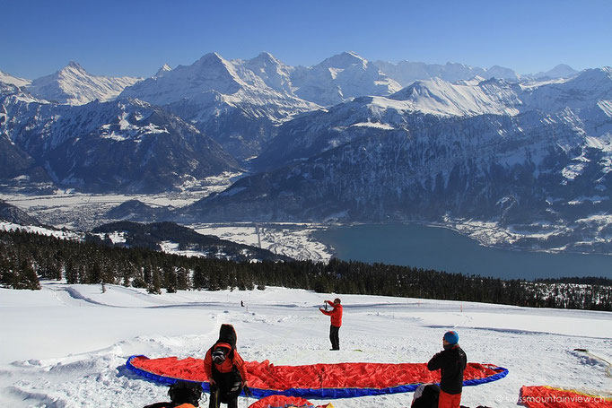 Niederhorn Blick Richtung Eiger, Mönch und Jungfrau