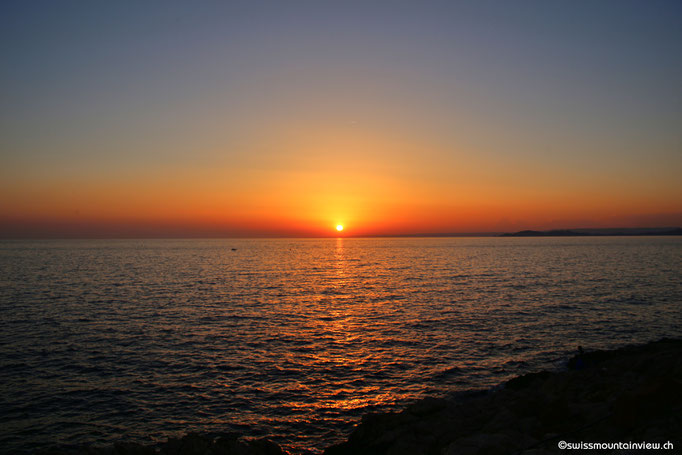 Magical sunset in Les Goudes, südlich von Marseille