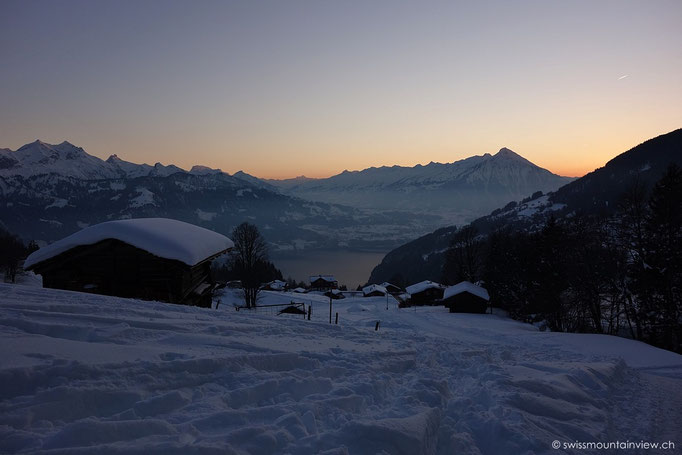 Waldegg, Blick Richtung Beatenberg, Niesen