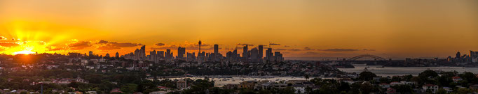 Sydney Skyline Panorama 19 04