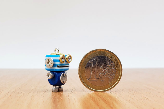 Photo - MASSANOVAART－ROBOT