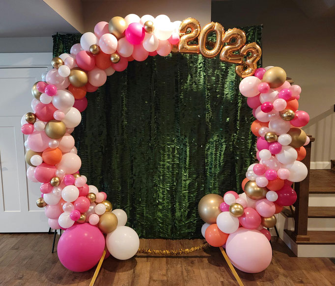 Air-Filled Circle Arch Organic Pinks Gold Arch