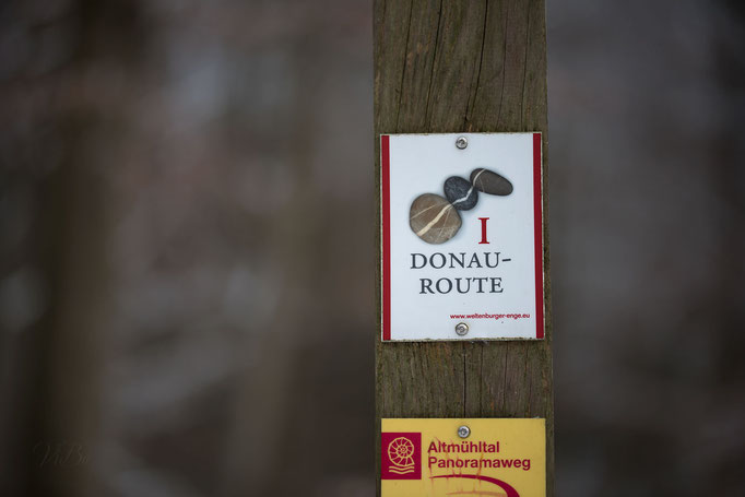 Donau Route, Wegweiser bei Kloster Weltenburg.