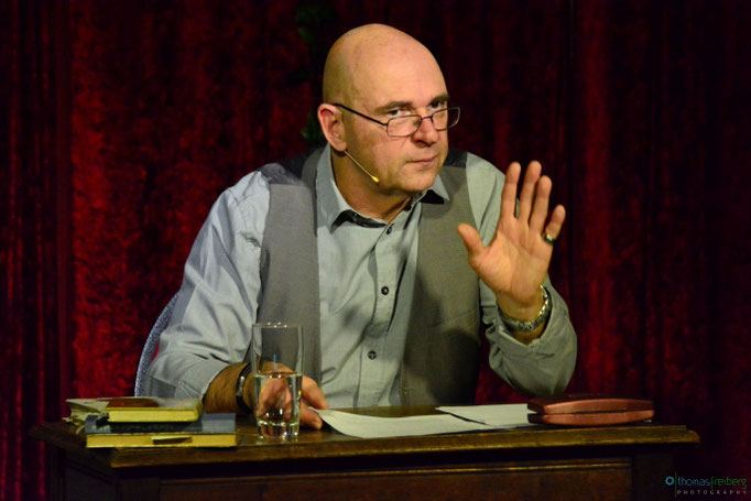 Frank Sauer