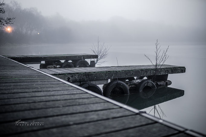 Bootsanleger im Nebel Haselünner See