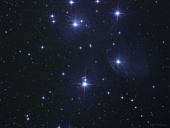 Plejaden (M45) im Sternbild Stier. Entfernung 480 Lichtjahre. Aufgenommen am 2.11.2013