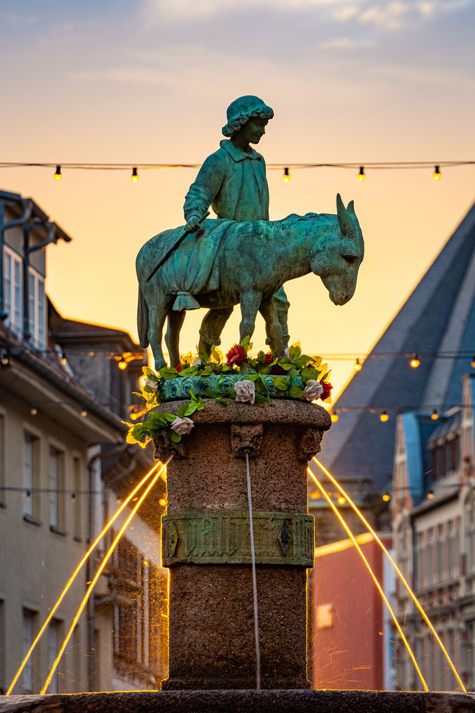 Eselsbrunnen, Alter Markt im Sonnenuntergang