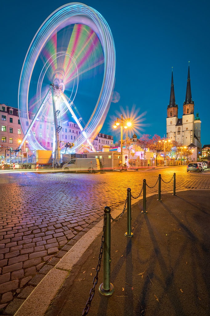 Riesenrad auf dem Hallmarkt - Weihnachtsmarkt in Halle-Saale