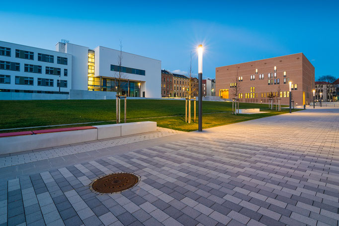 Steintor Campus am Abend