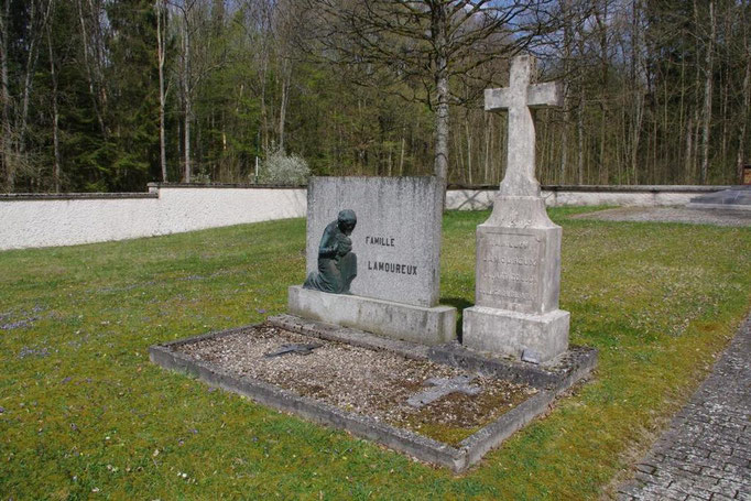 Grab auf dem neuen Friedhof