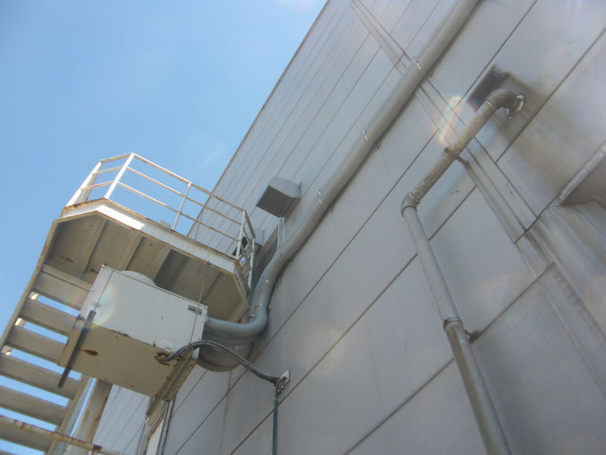 ダクトホース取替工事の工事写真