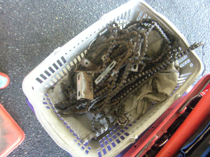 電動ﾊﾝｶﾞｰﾄﾞｱ手動化工事の工事写真