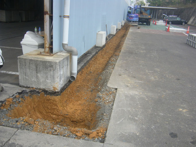 雨水排水対策工事の工事写真