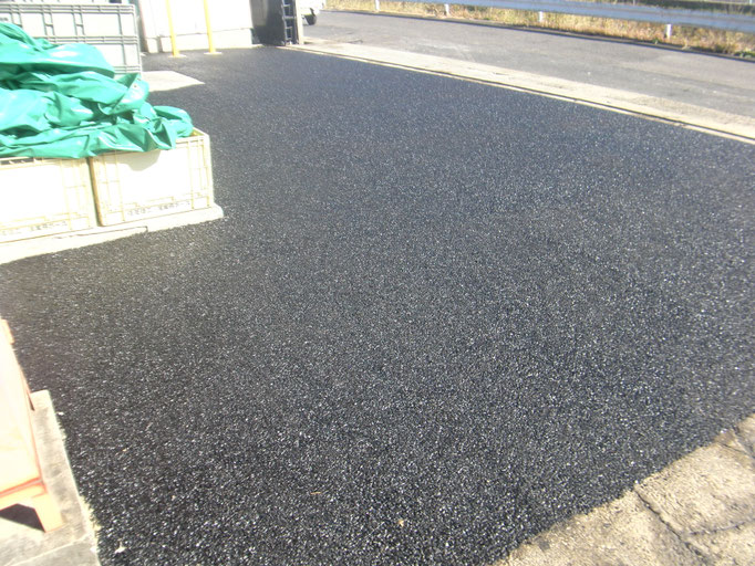 入出荷場舗装改修工事の工事写真